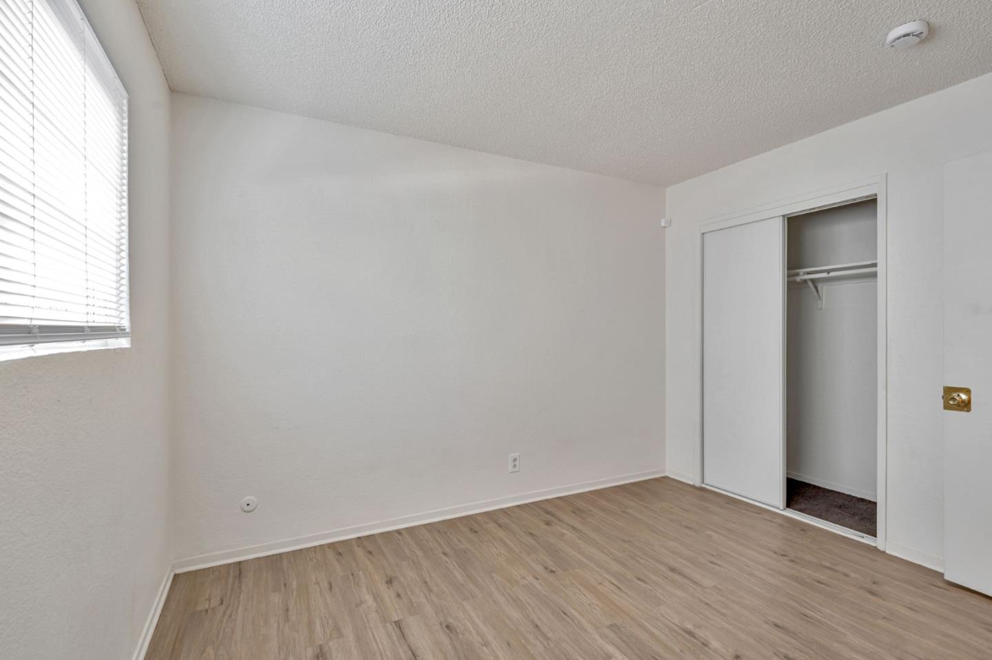 Detail Gallery Image 16 of 19 For 360 N Calaveras St, Fresno,  CA 93701 - – Beds | – Baths