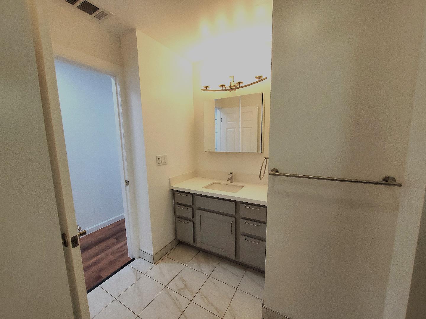 Detail Gallery Image 22 of 29 For 42 37th Ave, San Mateo,  CA 94403 - – Beds | – Baths