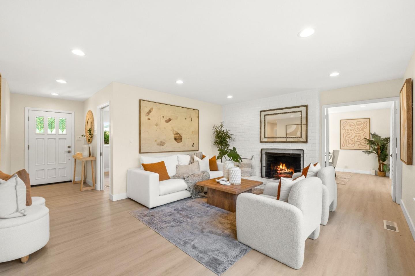 Detail Gallery Image 13 of 72 For 16251 Lilac Ln, Los Gatos,  CA 95032 - 5 Beds | 3 Baths