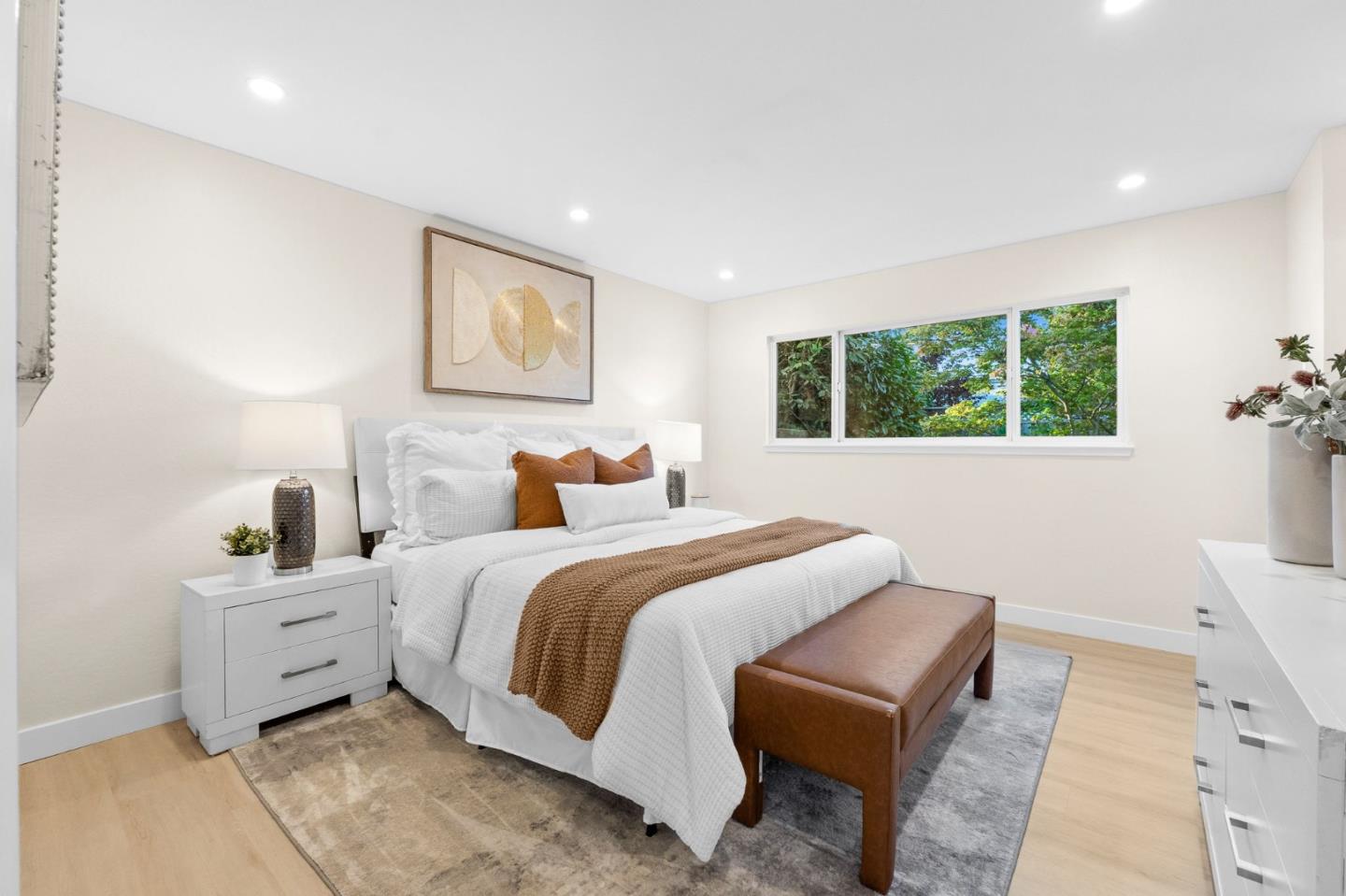 Detail Gallery Image 17 of 72 For 16251 Lilac Ln, Los Gatos,  CA 95032 - 5 Beds | 3 Baths