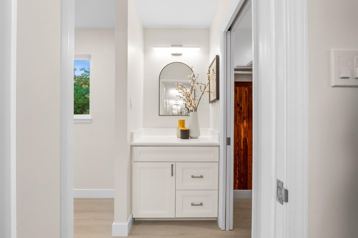Detail Gallery Image 22 of 72 For 16251 Lilac Ln, Los Gatos,  CA 95032 - 5 Beds | 3 Baths