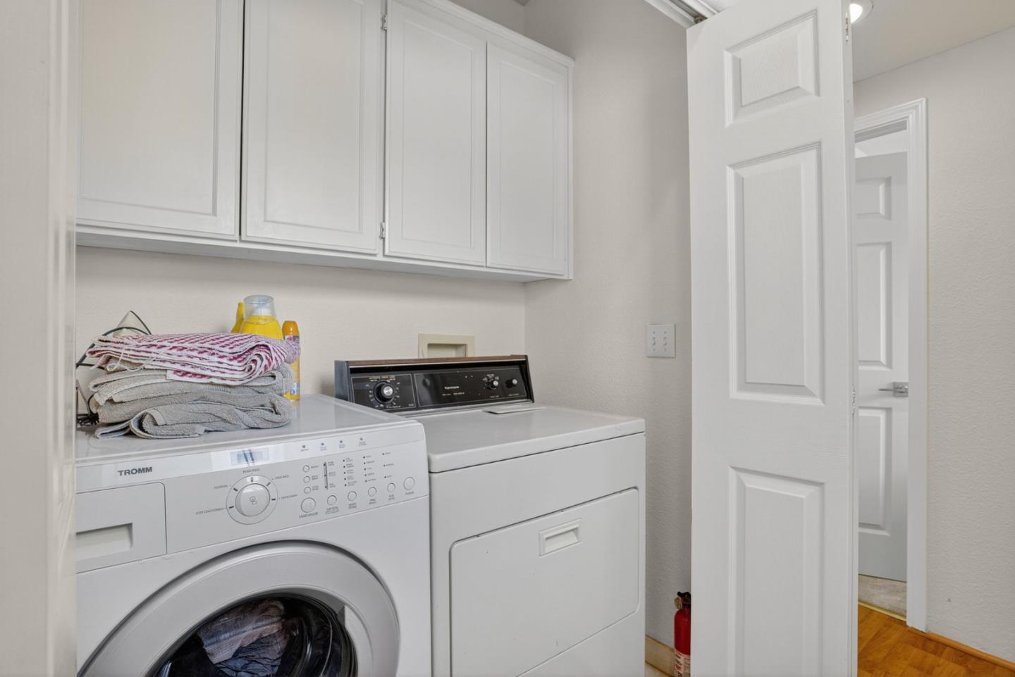 Detail Gallery Image 23 of 39 For 612 Villa Centre Way, San Jose,  CA 95128 - 3 Beds | 2/1 Baths