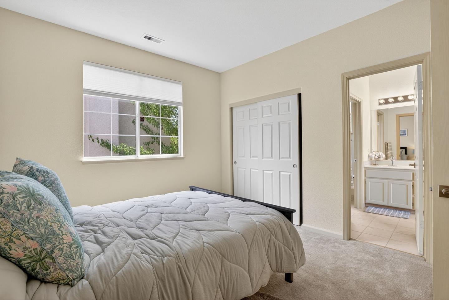 Detail Gallery Image 25 of 39 For 612 Villa Centre Way, San Jose,  CA 95128 - 3 Beds | 2/1 Baths