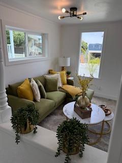 Detail Gallery Image 7 of 32 For 951 Belden St, Monterey,  CA 93940 - 3 Beds | 2 Baths