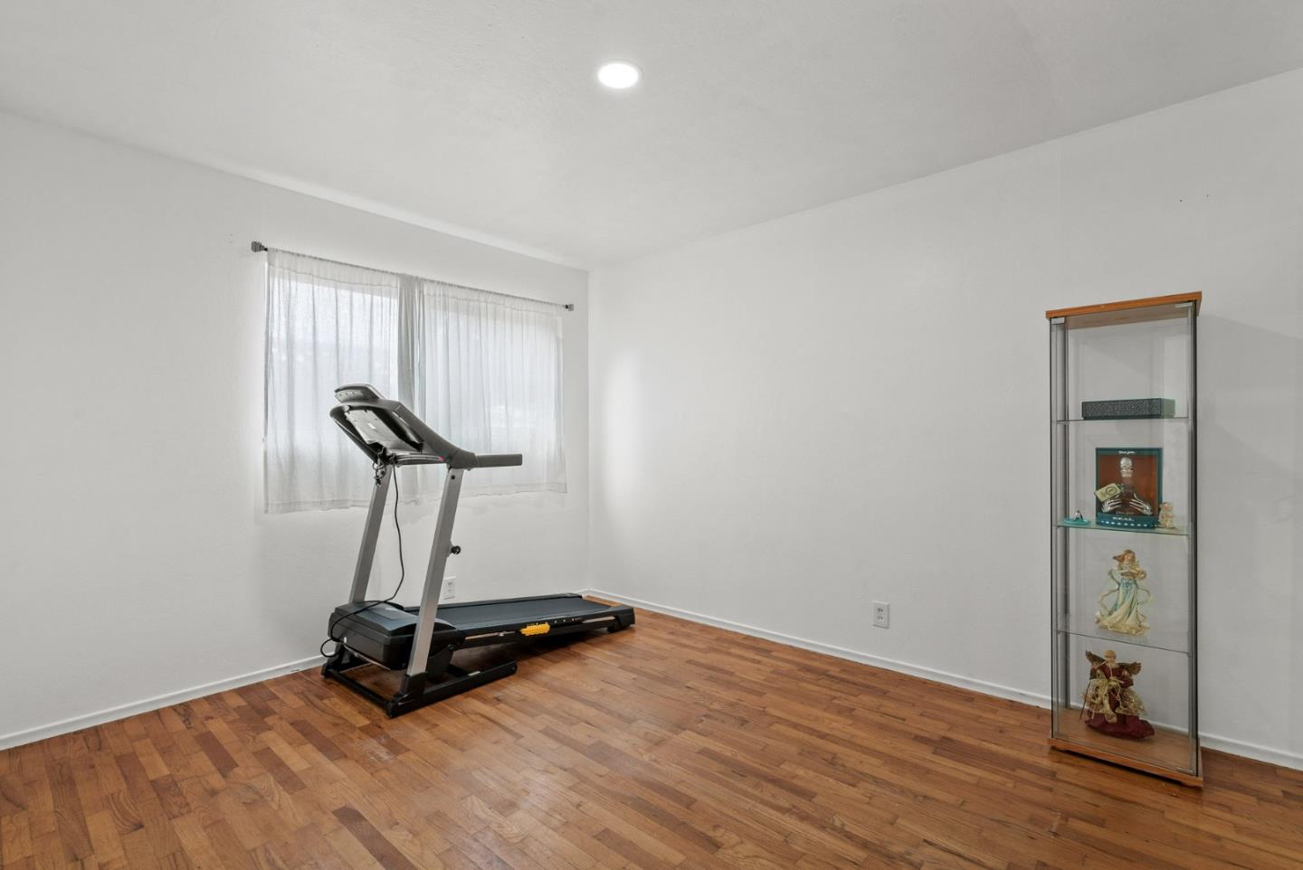 Detail Gallery Image 13 of 35 For 70 College Rd, Watsonville,  CA 95076 - 3 Beds | 2 Baths