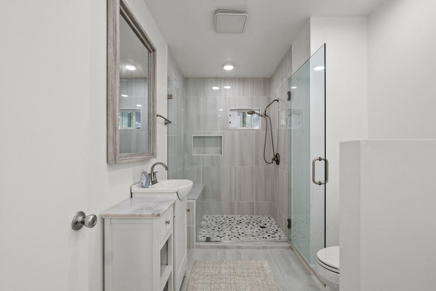 Detail Gallery Image 14 of 35 For 70 College Rd, Watsonville,  CA 95076 - 3 Beds | 2 Baths