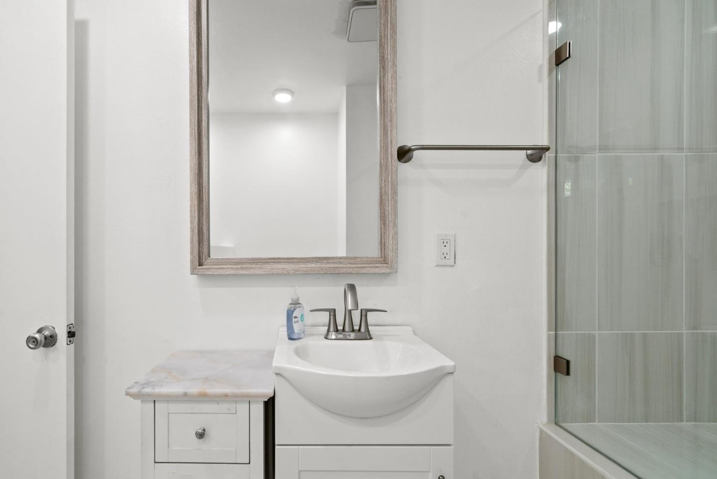 Detail Gallery Image 16 of 35 For 70 College Rd, Watsonville,  CA 95076 - 3 Beds | 2 Baths