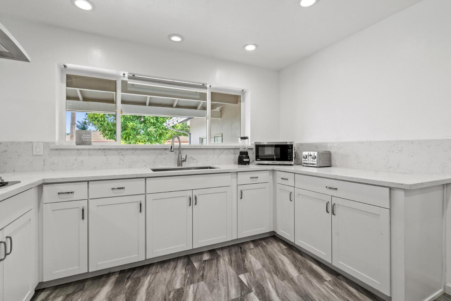 Detail Gallery Image 20 of 35 For 70 College Rd, Watsonville,  CA 95076 - 3 Beds | 2 Baths