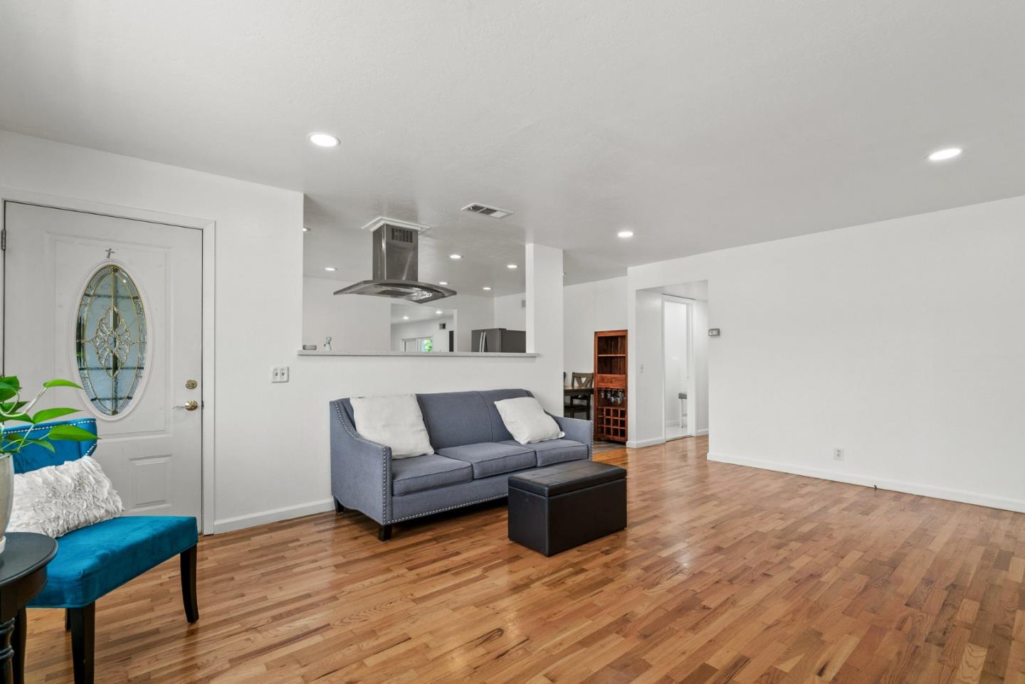 Detail Gallery Image 7 of 35 For 70 College Rd, Watsonville,  CA 95076 - 3 Beds | 2 Baths