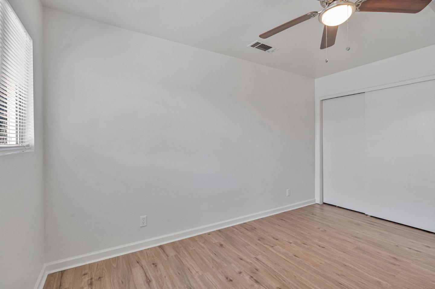 Detail Gallery Image 19 of 27 For 2842 N First St, Fresno,  CA 93703 - – Beds | – Baths