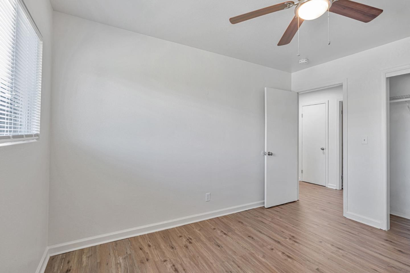 Detail Gallery Image 23 of 27 For 2842 N First St, Fresno,  CA 93703 - – Beds | – Baths