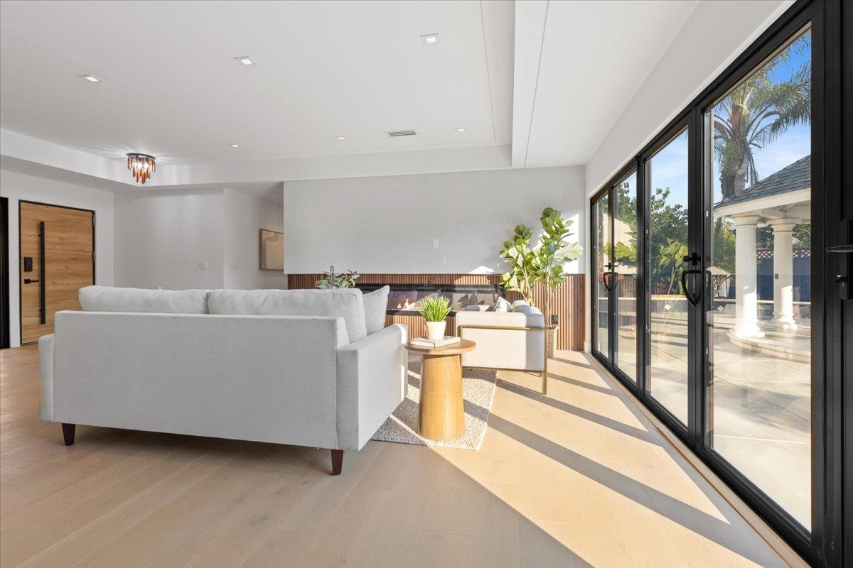 Detail Gallery Image 26 of 36 For 3016 Nieman Blvd, San Jose,  CA 95148 - 5 Beds | 3 Baths