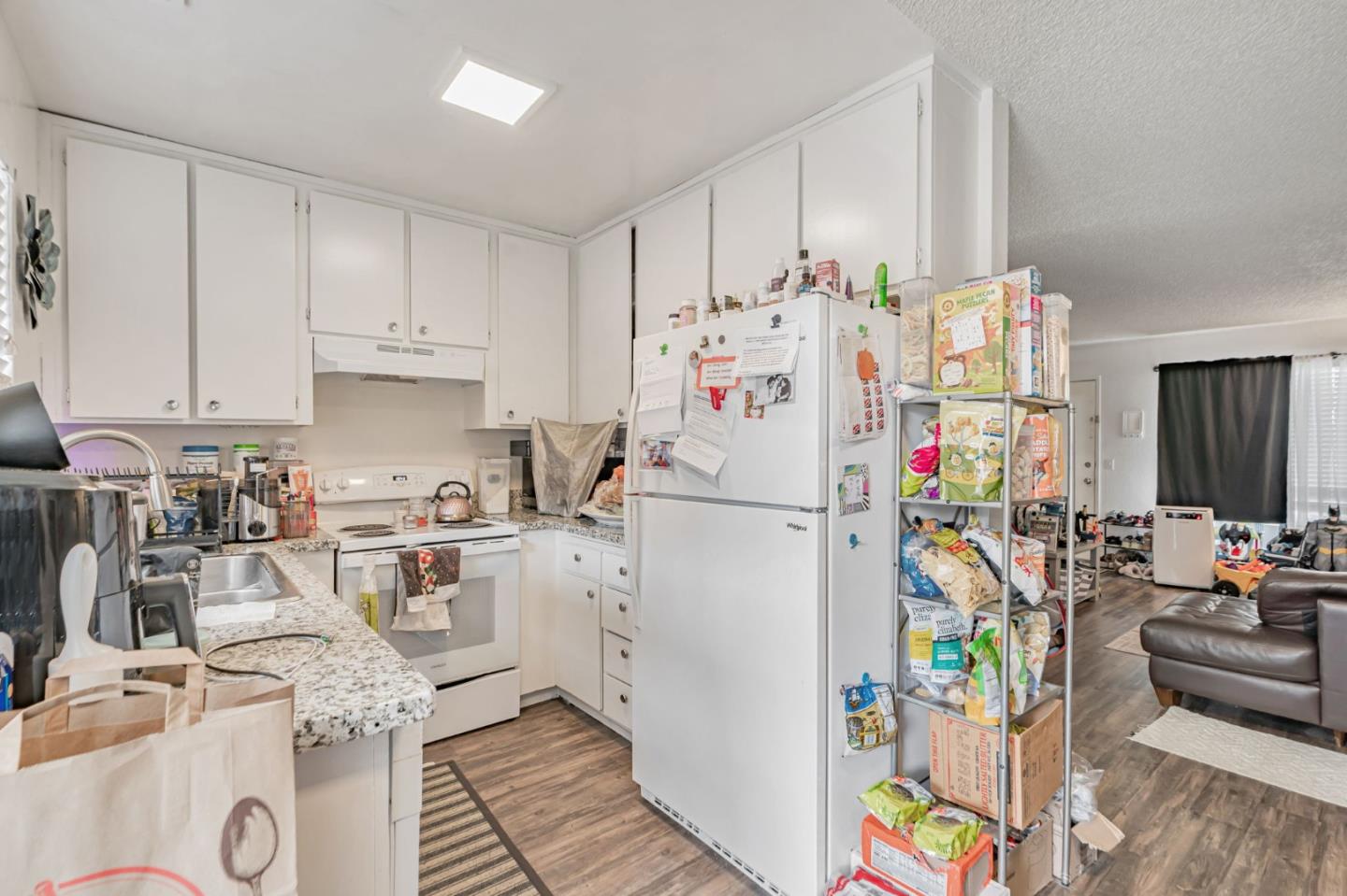 Detail Gallery Image 14 of 39 For 2560 Kenton Ct, Santa Rosa,  CA 95407 - – Beds | – Baths
