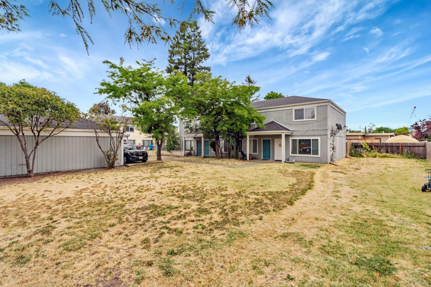 Detail Gallery Image 2 of 39 For 2560 Kenton Ct, Santa Rosa,  CA 95407 - – Beds | – Baths