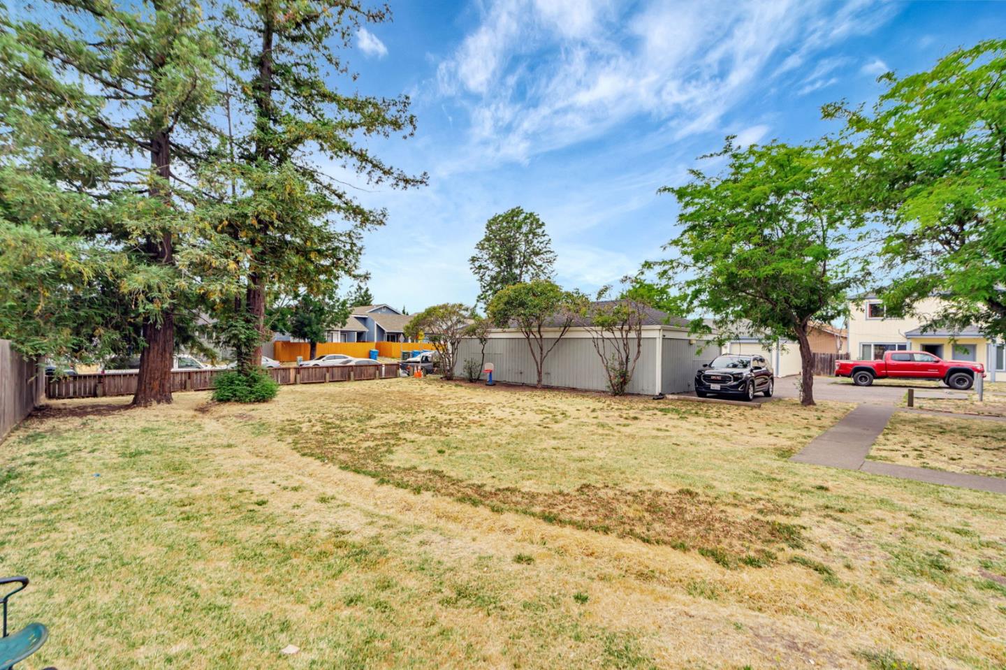 Detail Gallery Image 3 of 39 For 2560 Kenton Ct, Santa Rosa,  CA 95407 - – Beds | – Baths