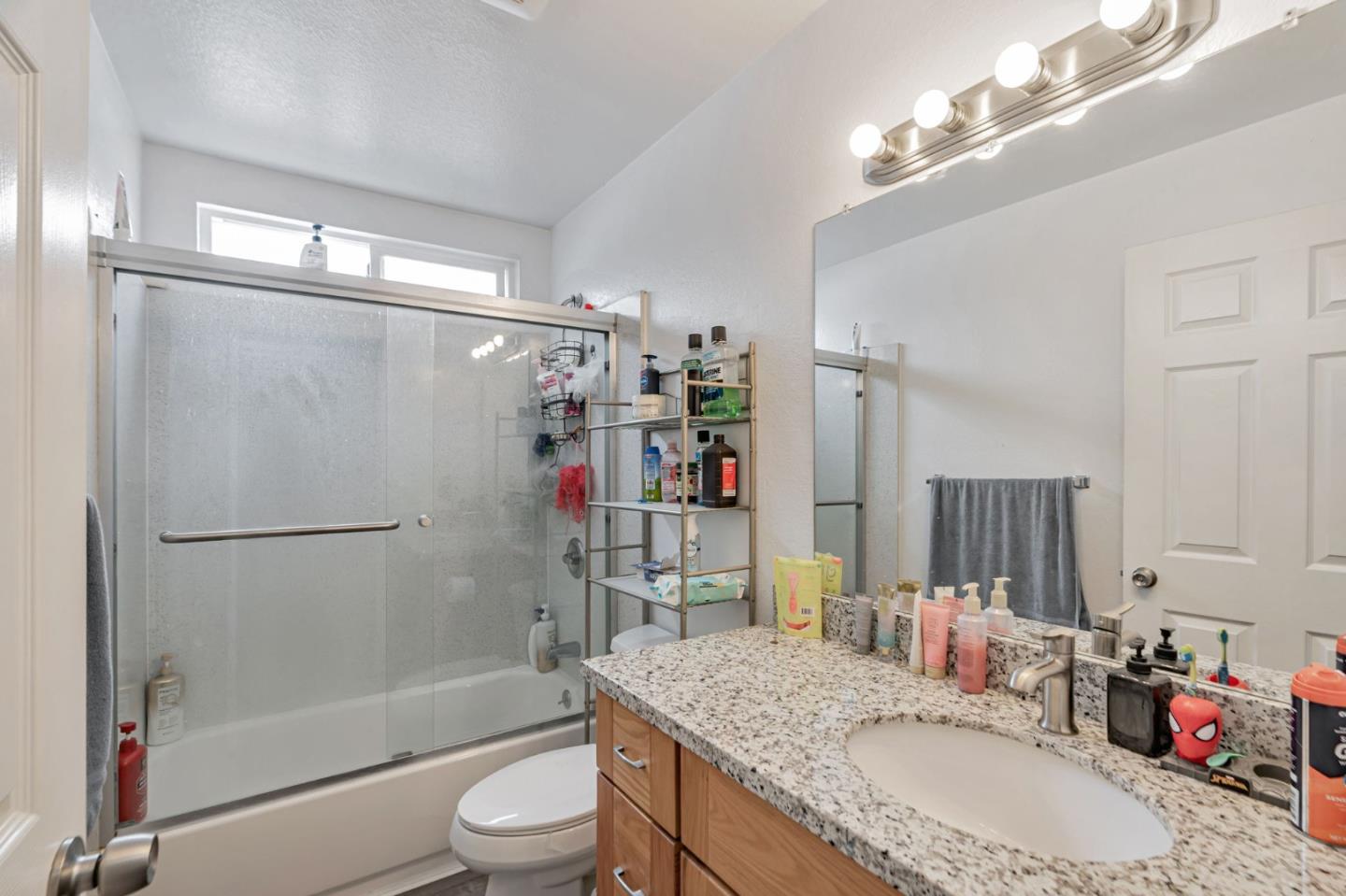 Detail Gallery Image 33 of 39 For 2560 Kenton Ct, Santa Rosa,  CA 95407 - – Beds | – Baths