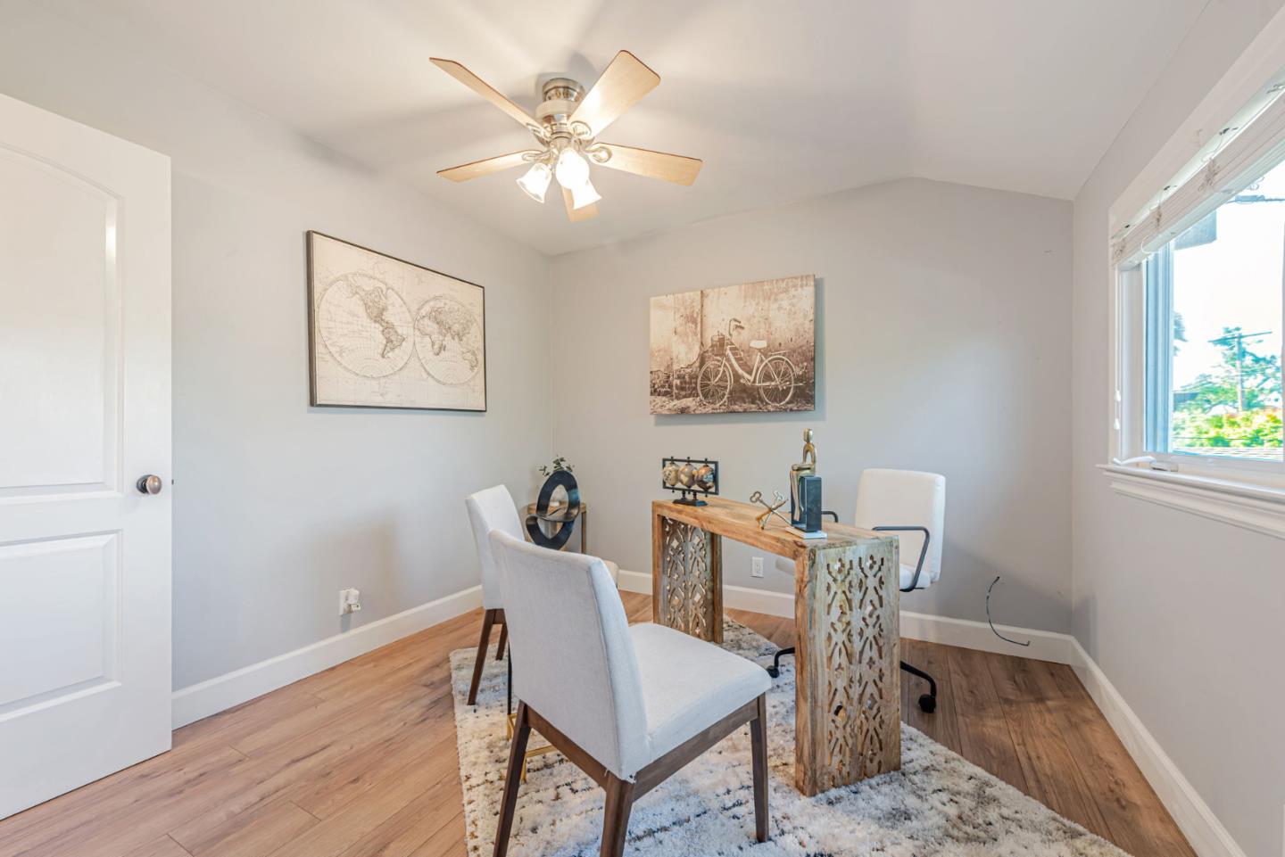 Detail Gallery Image 25 of 55 For 4670 Sherbourne Dr, San Jose,  CA 95124 - 4 Beds | 2/2 Baths