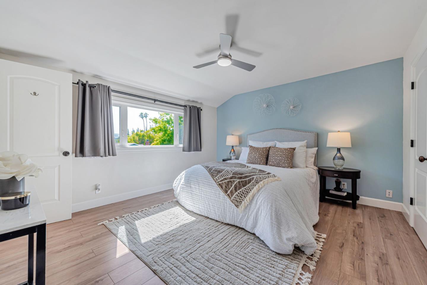 Detail Gallery Image 36 of 55 For 4670 Sherbourne Dr, San Jose,  CA 95124 - 4 Beds | 2/2 Baths
