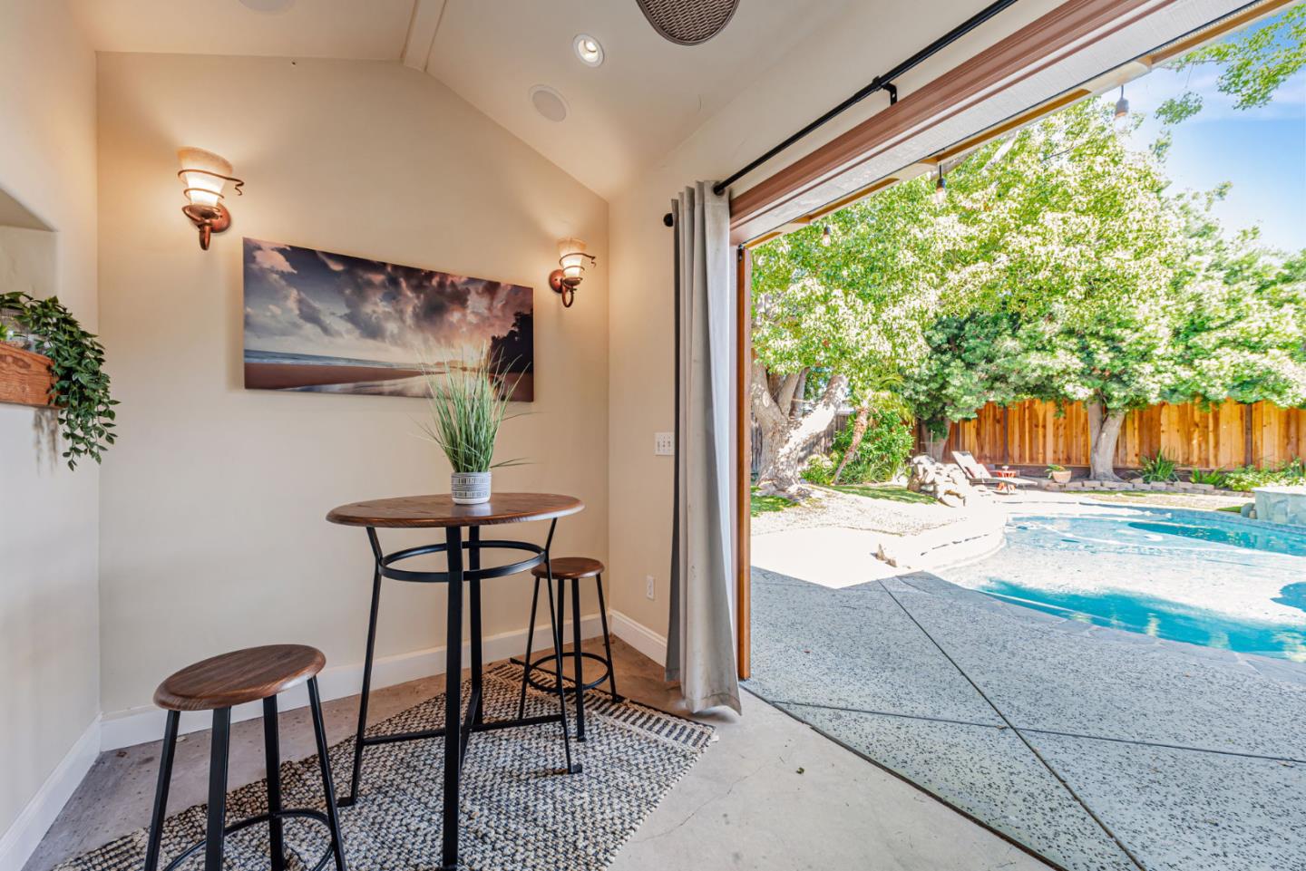 Detail Gallery Image 46 of 55 For 4670 Sherbourne Dr, San Jose,  CA 95124 - 4 Beds | 2/2 Baths