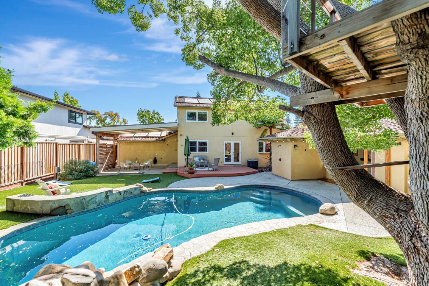 Detail Gallery Image 50 of 55 For 4670 Sherbourne Dr, San Jose,  CA 95124 - 4 Beds | 2/2 Baths