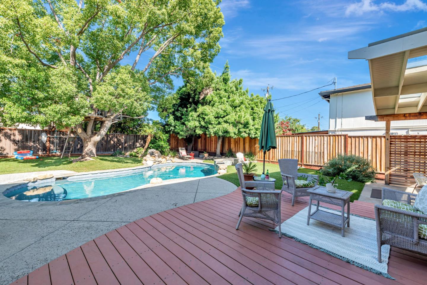 Detail Gallery Image 52 of 55 For 4670 Sherbourne Dr, San Jose,  CA 95124 - 4 Beds | 2/2 Baths