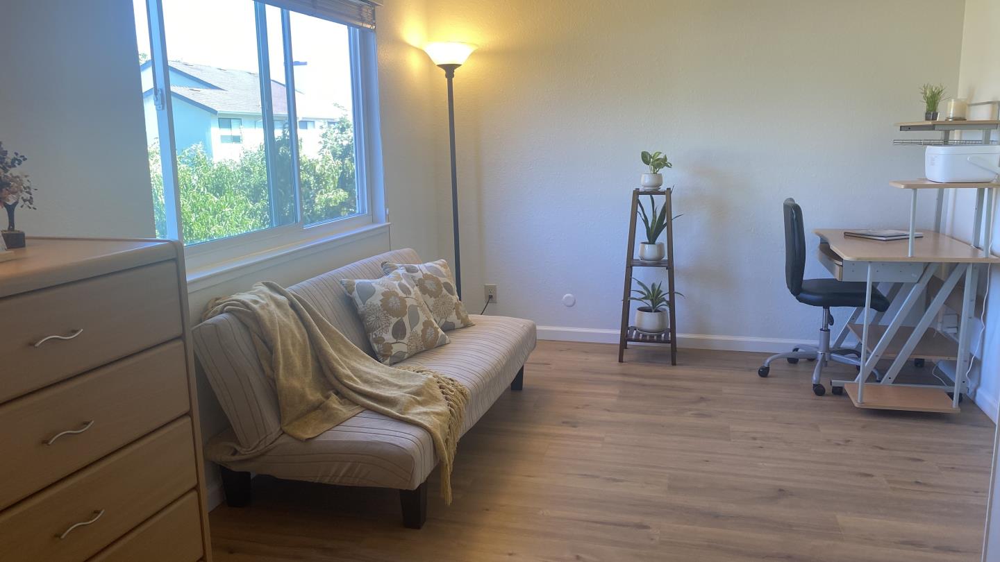 Detail Gallery Image 12 of 30 For 5270 Rio Grande Dr, San Jose,  CA 95136 - 4 Beds | 2/1 Baths
