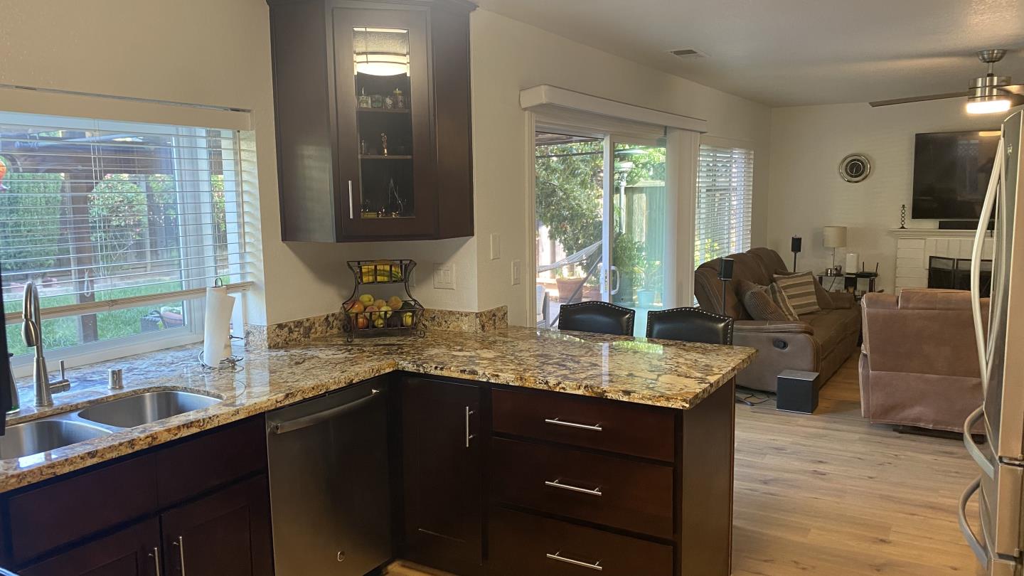 Detail Gallery Image 21 of 30 For 5270 Rio Grande Dr, San Jose,  CA 95136 - 4 Beds | 2/1 Baths