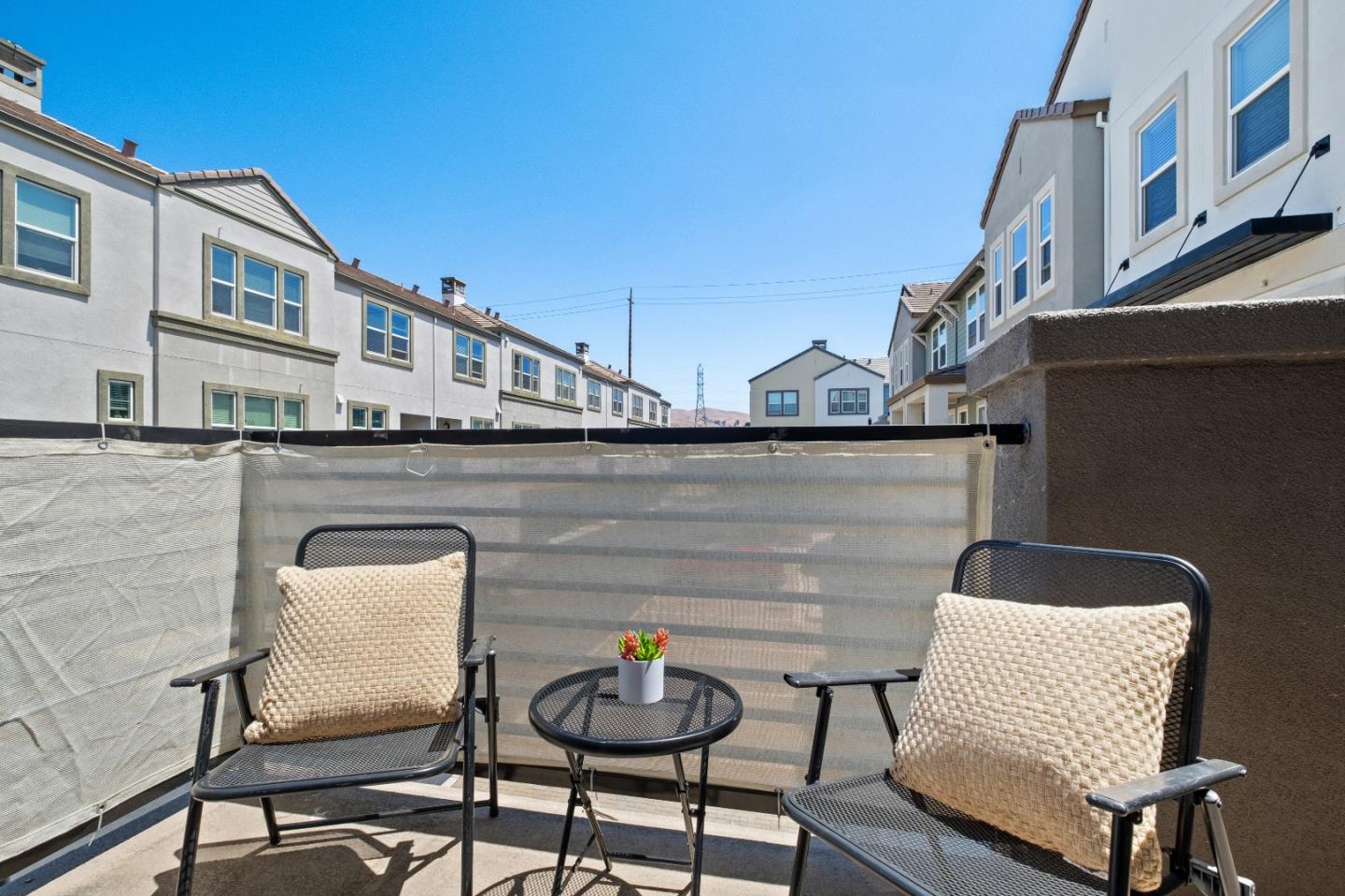 Detail Gallery Image 16 of 55 For 1452 Cherry Cir, Milpitas,  CA 95035 - 2 Beds | 1/2 Baths