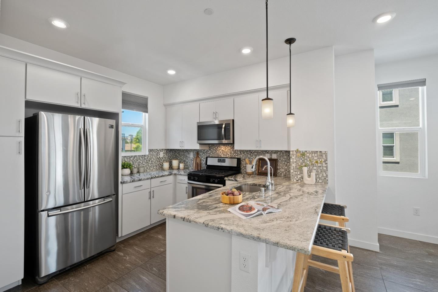 Detail Gallery Image 19 of 55 For 1452 Cherry Cir, Milpitas,  CA 95035 - 2 Beds | 1/2 Baths