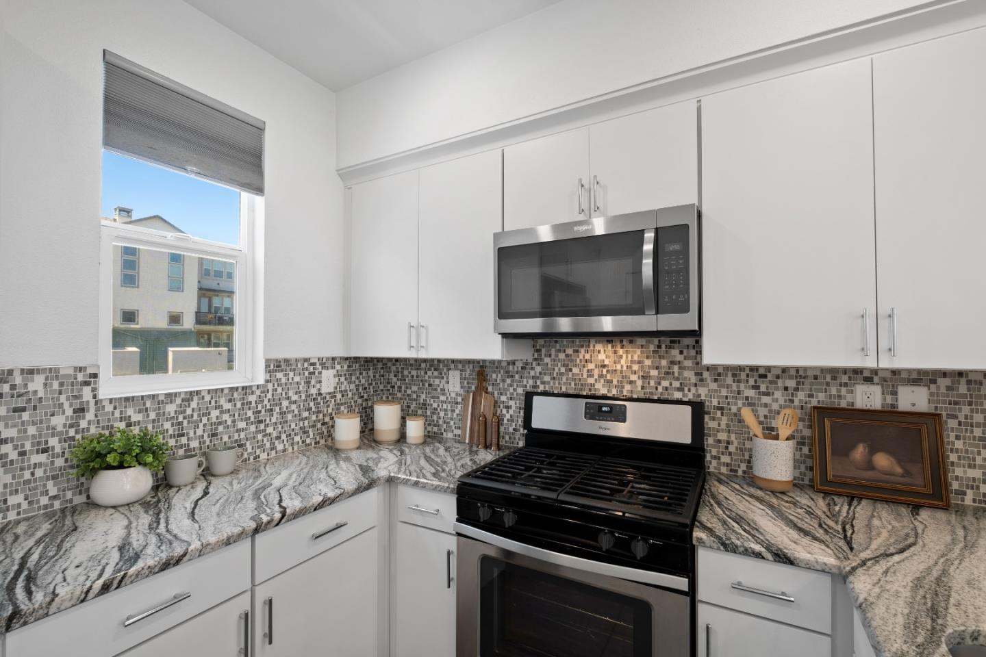 Detail Gallery Image 24 of 55 For 1452 Cherry Cir, Milpitas,  CA 95035 - 2 Beds | 1/2 Baths