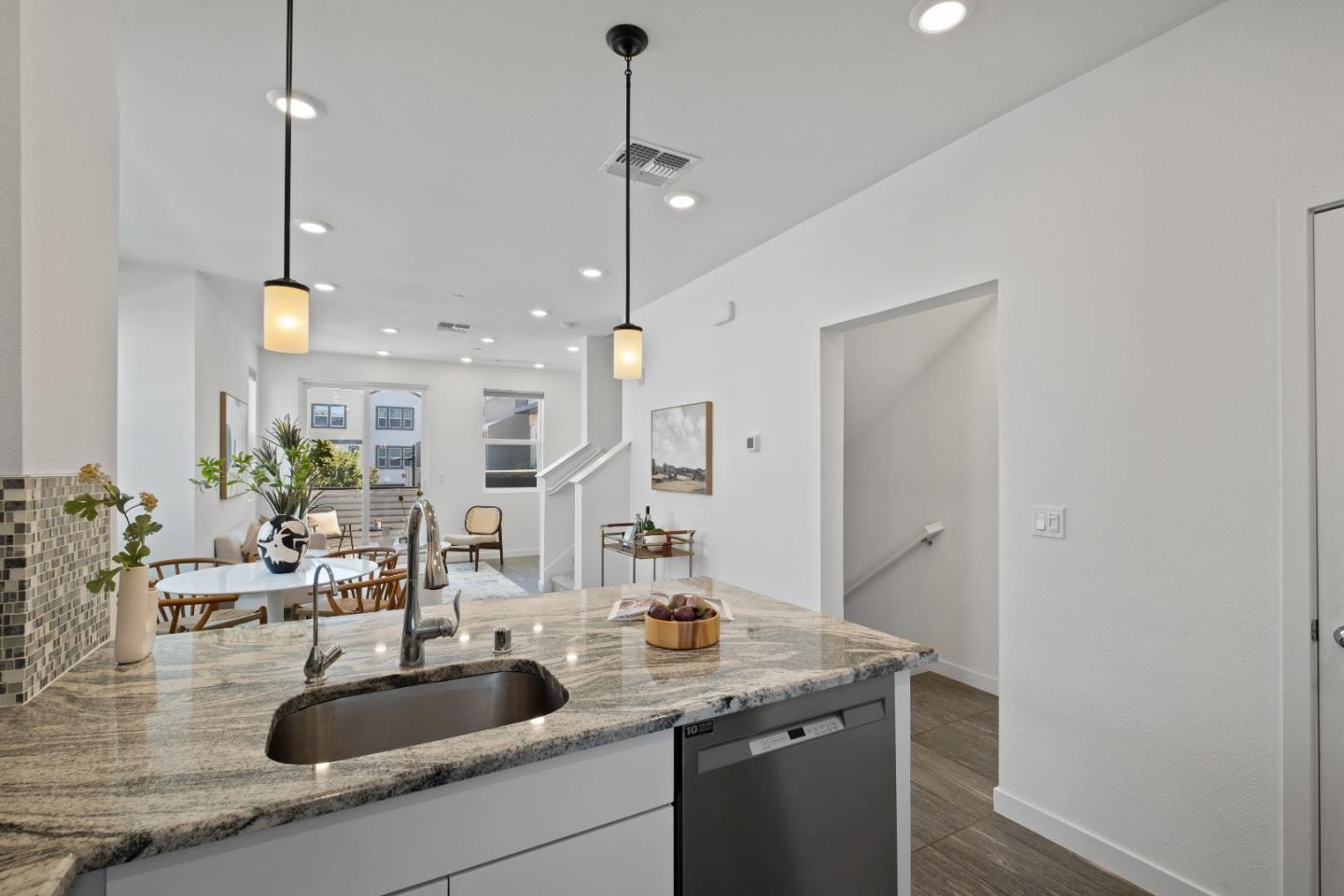 Detail Gallery Image 25 of 55 For 1452 Cherry Cir, Milpitas,  CA 95035 - 2 Beds | 1/2 Baths