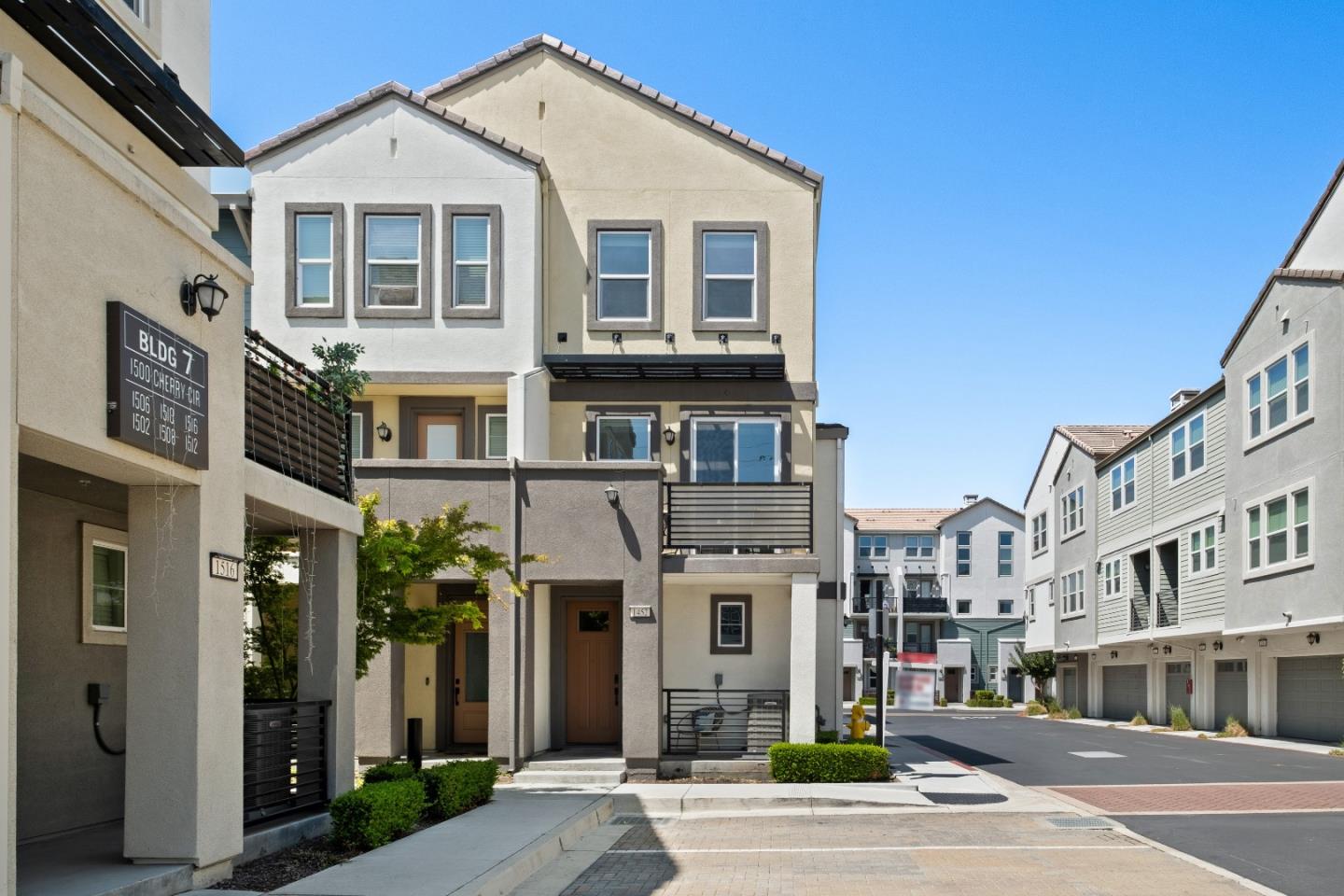 Detail Gallery Image 43 of 55 For 1452 Cherry Cir, Milpitas,  CA 95035 - 2 Beds | 1/2 Baths