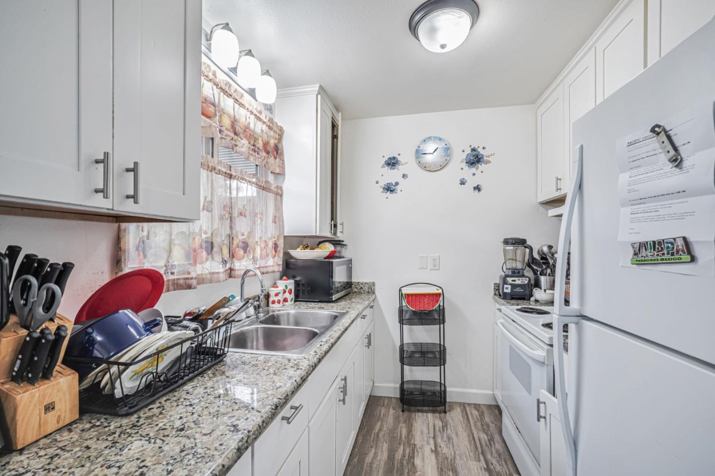 Detail Gallery Image 14 of 38 For 923 Delport Ave, Santa Rosa,  CA 95407 - – Beds | – Baths