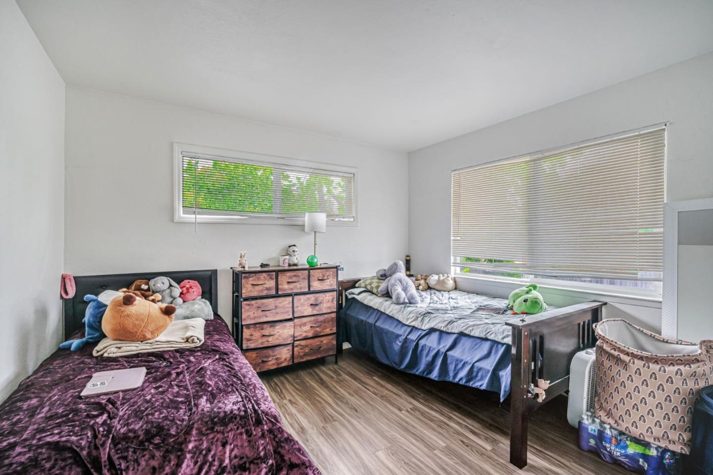 Detail Gallery Image 30 of 38 For 923 Delport Ave, Santa Rosa,  CA 95407 - – Beds | – Baths
