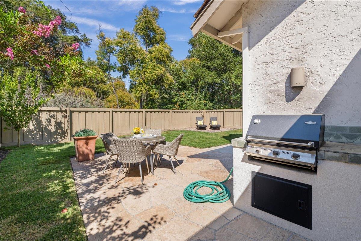 Detail Gallery Image 14 of 38 For 22113 Stocklmeir Ct, Cupertino,  CA 95014 - 4 Beds | 3 Baths