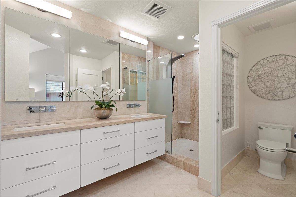 Detail Gallery Image 17 of 38 For 22113 Stocklmeir Ct, Cupertino,  CA 95014 - 4 Beds | 3 Baths