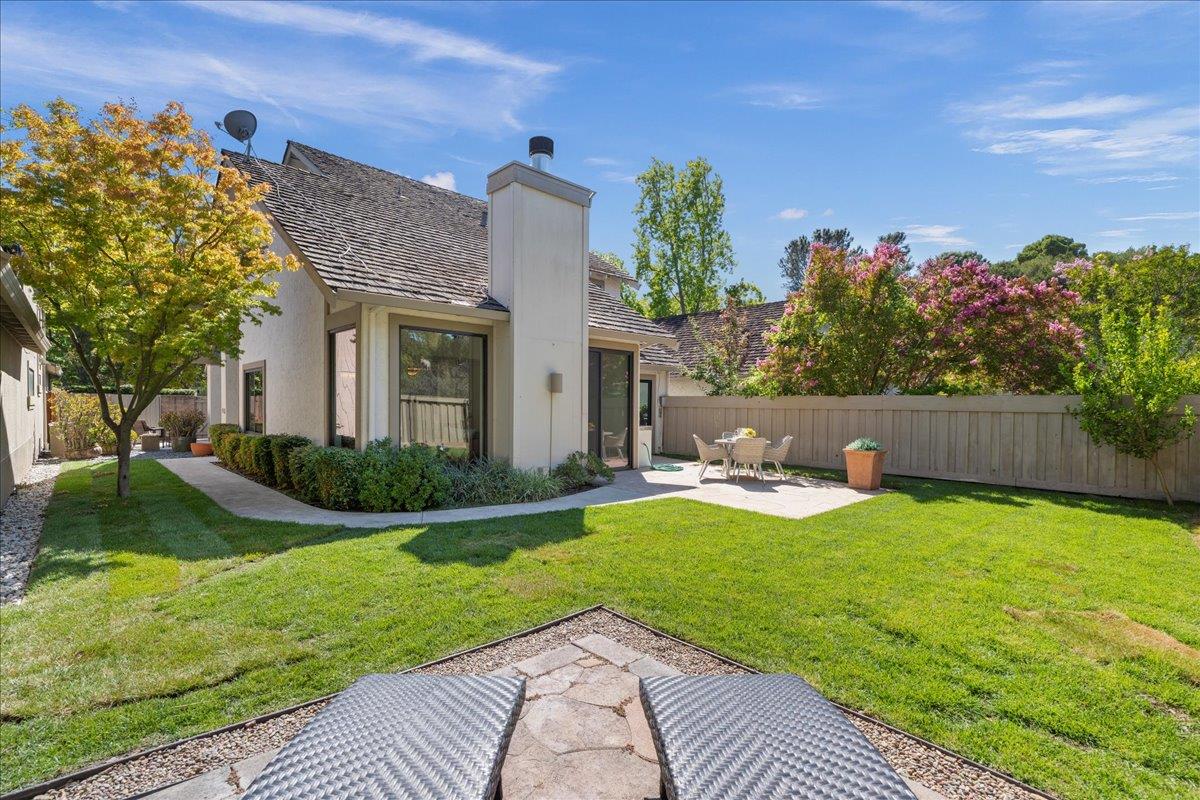 Detail Gallery Image 30 of 38 For 22113 Stocklmeir Ct, Cupertino,  CA 95014 - 4 Beds | 3 Baths