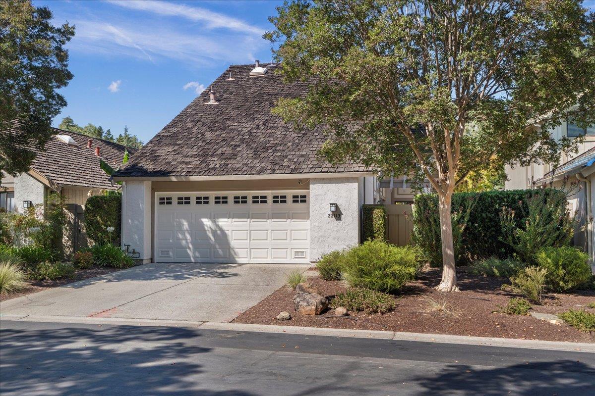 Detail Gallery Image 31 of 38 For 22113 Stocklmeir Ct, Cupertino,  CA 95014 - 4 Beds | 3 Baths