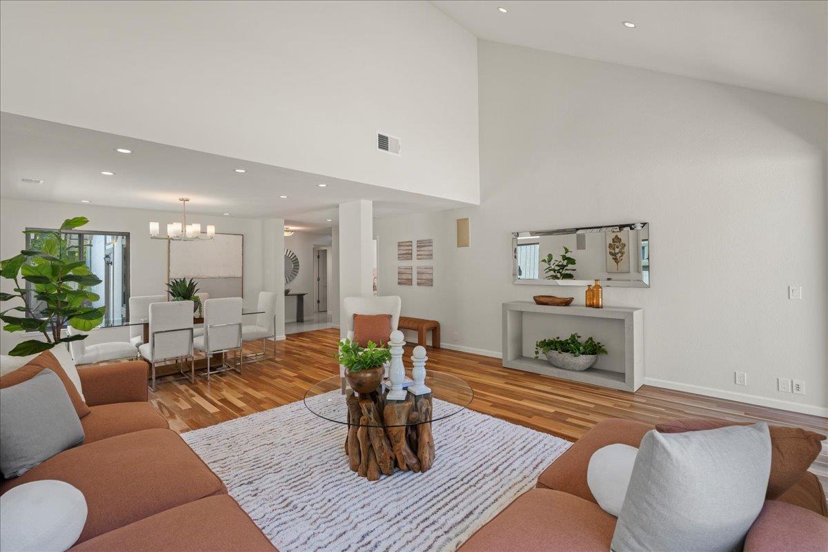Detail Gallery Image 9 of 38 For 22113 Stocklmeir Ct, Cupertino,  CA 95014 - 4 Beds | 3 Baths
