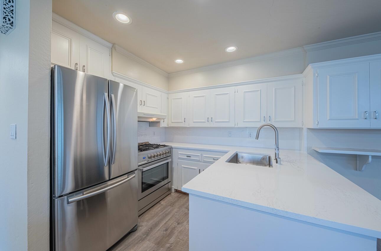 Detail Gallery Image 10 of 43 For 624 Hartnell St, Salinas,  CA 93901 - 4 Beds | 2 Baths