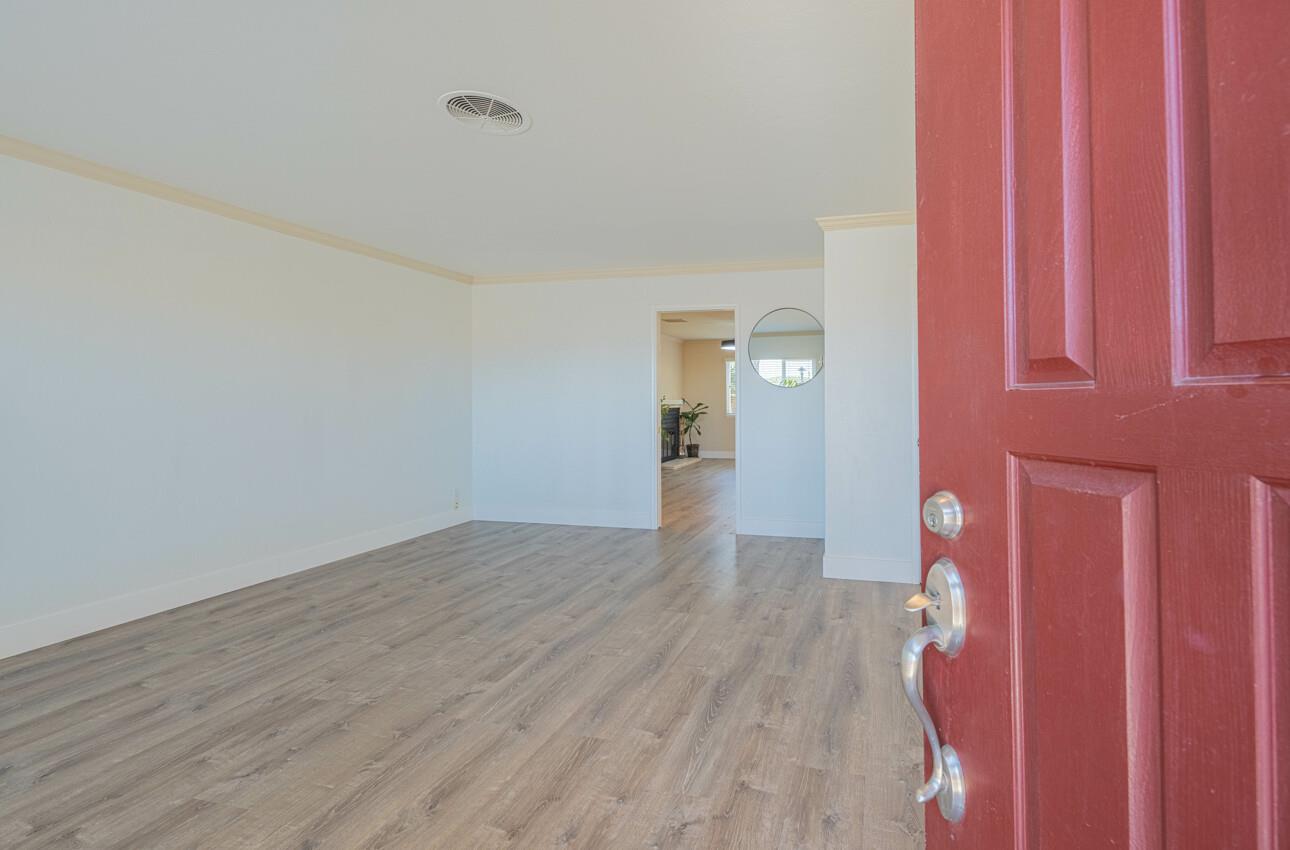 Detail Gallery Image 4 of 43 For 624 Hartnell St, Salinas,  CA 93901 - 4 Beds | 2 Baths