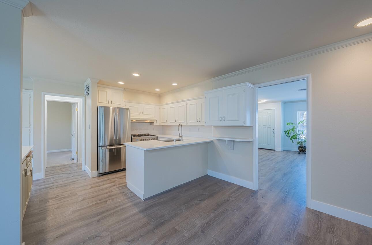 Detail Gallery Image 9 of 43 For 624 Hartnell St, Salinas,  CA 93901 - 4 Beds | 2 Baths