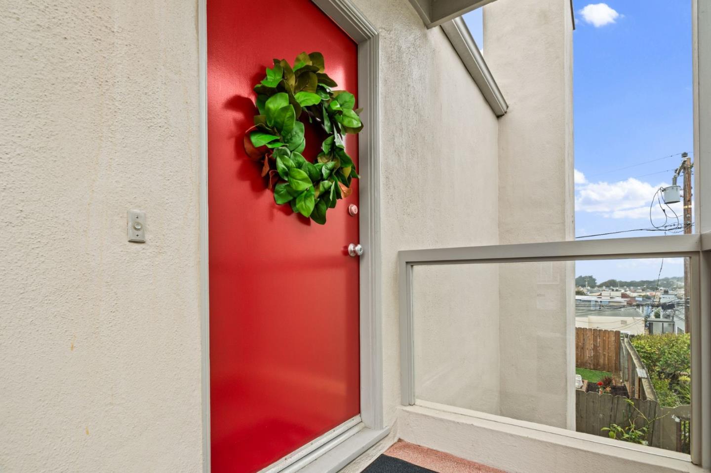 Detail Gallery Image 7 of 42 For 1172 87th St, Daly City,  CA 94015 - 2 Beds | 1 Baths