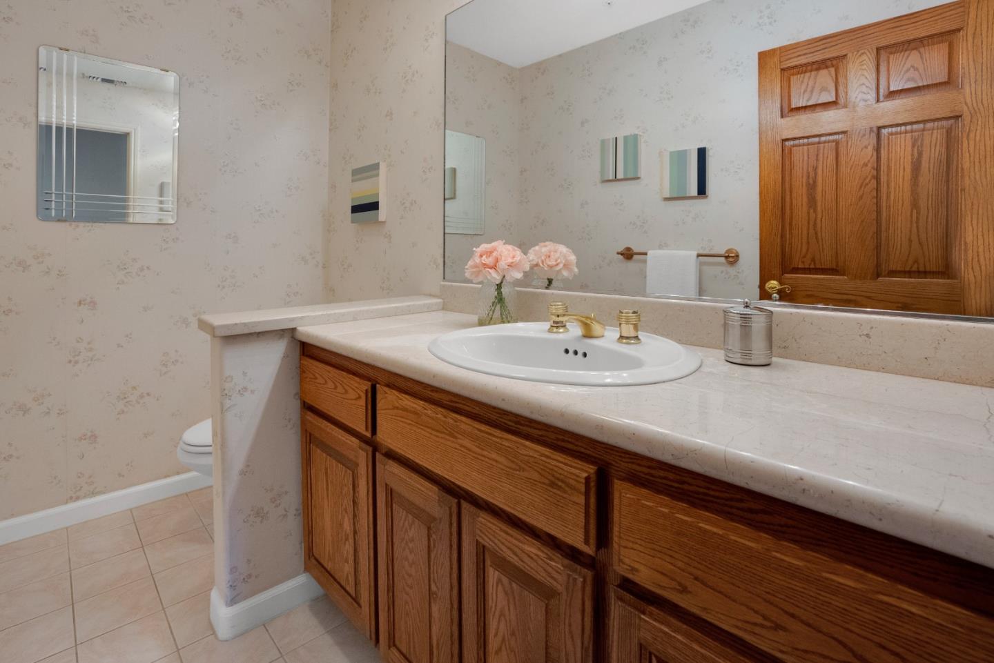 Detail Gallery Image 19 of 61 For 388 Aptos Ridge Cir, Watsonville,  CA 95076 - 4 Beds | 3/1 Baths