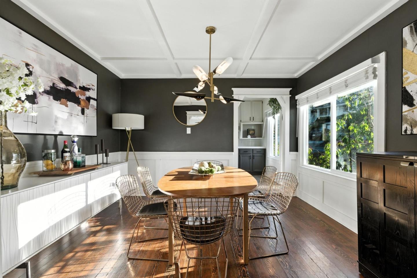 Detail Gallery Image 17 of 95 For 35 Mono St, Brisbane,  CA 94005 - 4 Beds | 2 Baths