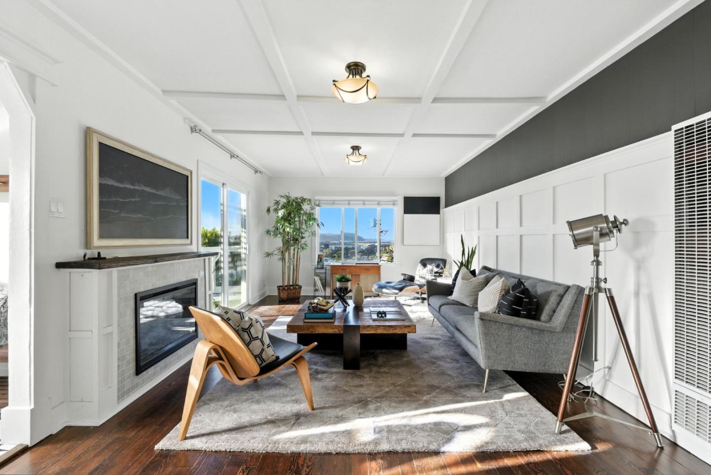 Detail Gallery Image 3 of 95 For 35 Mono St, Brisbane,  CA 94005 - 4 Beds | 2 Baths