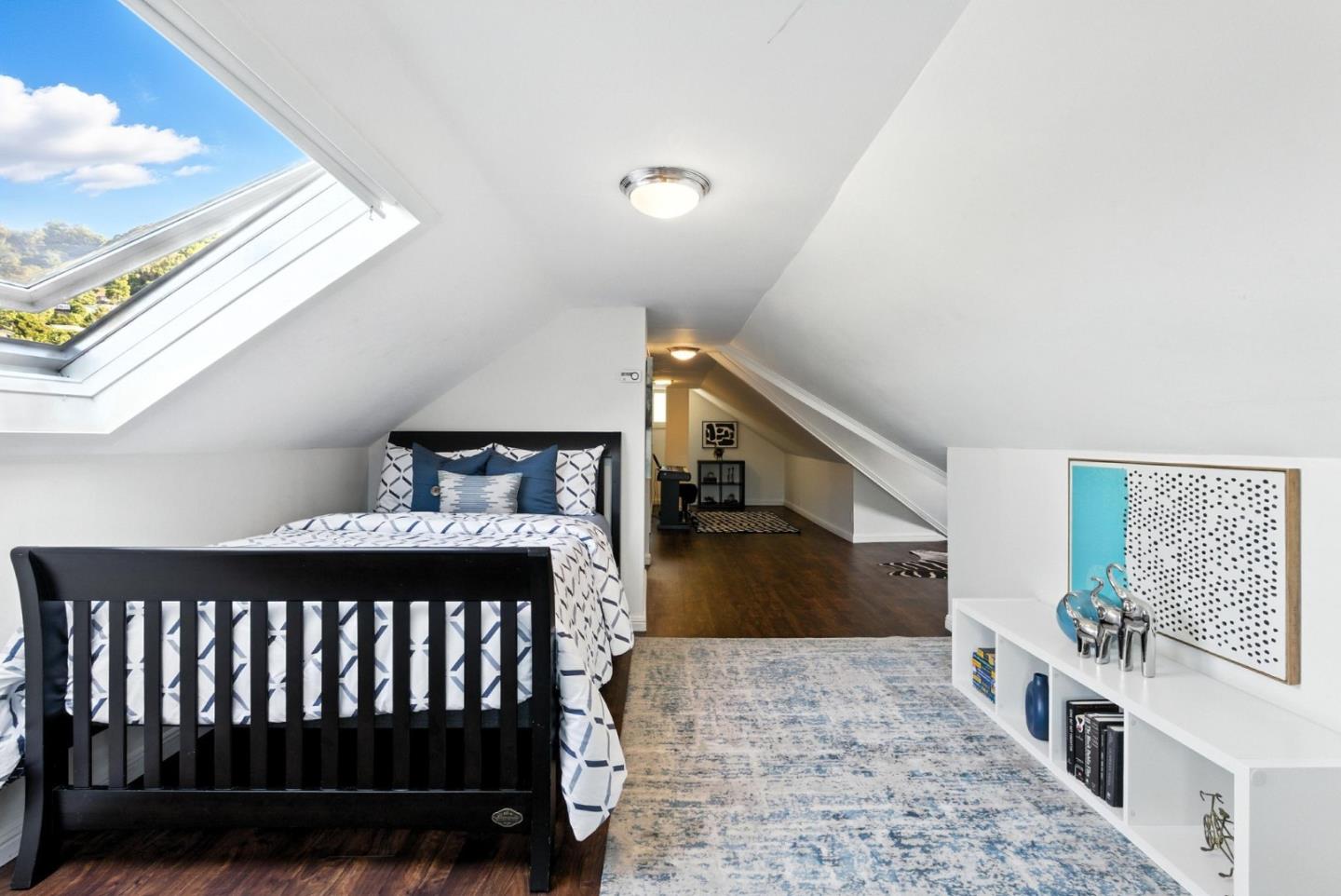 Detail Gallery Image 31 of 95 For 35 Mono St, Brisbane,  CA 94005 - 4 Beds | 2 Baths