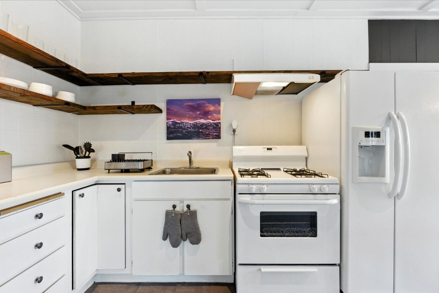 Detail Gallery Image 41 of 95 For 35 Mono St, Brisbane,  CA 94005 - 4 Beds | 2 Baths