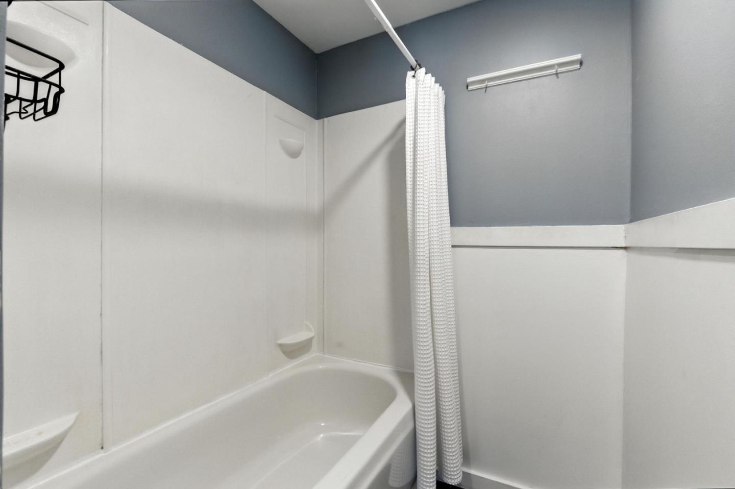 Detail Gallery Image 54 of 95 For 35 Mono St, Brisbane,  CA 94005 - 4 Beds | 2 Baths