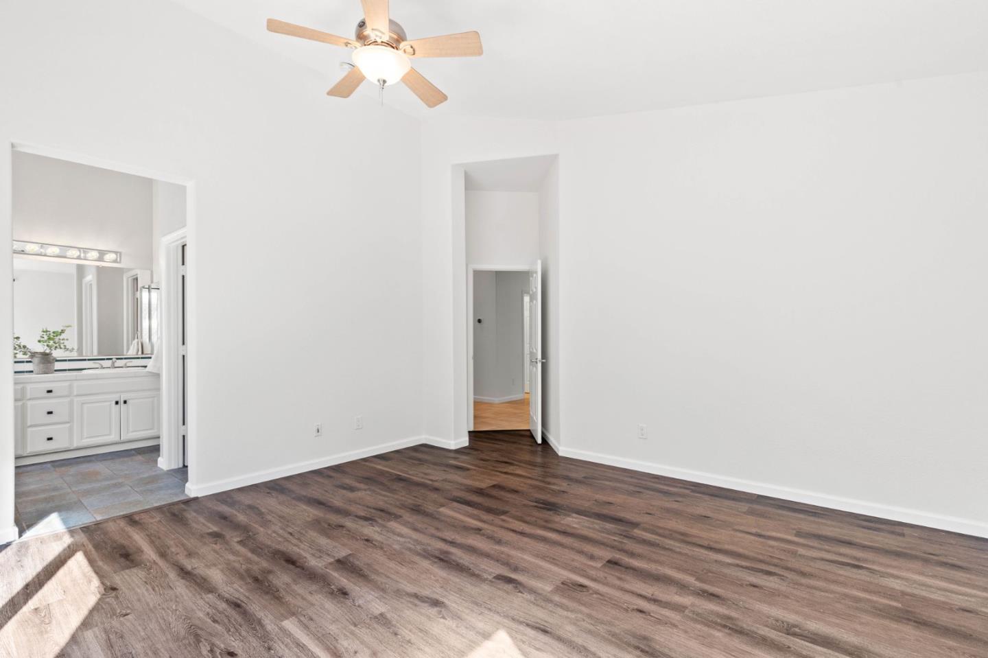Detail Gallery Image 19 of 29 For 1476 Senegal Ct, Gilroy,  CA 95020 - 4 Beds | 2 Baths